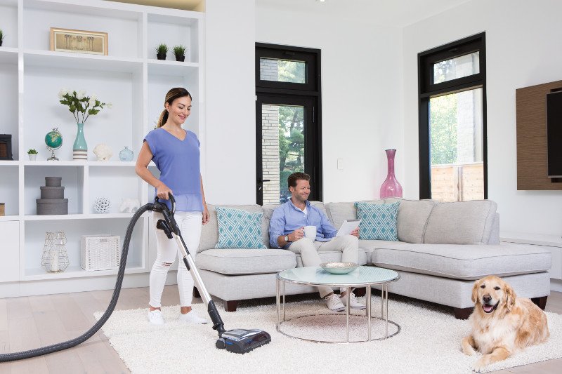 lr_mom_dad_dog_precision_powerhead_045309-1